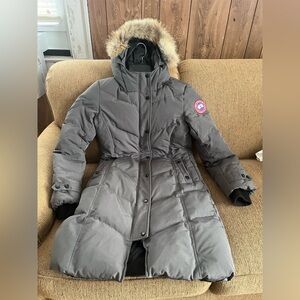 Canada Goose, used no flaws down warm coat